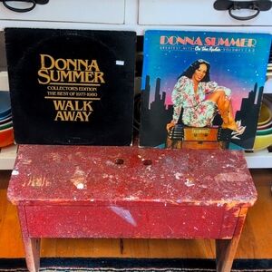 "2"Donna Summers Authentic Vintage Vinyl Records